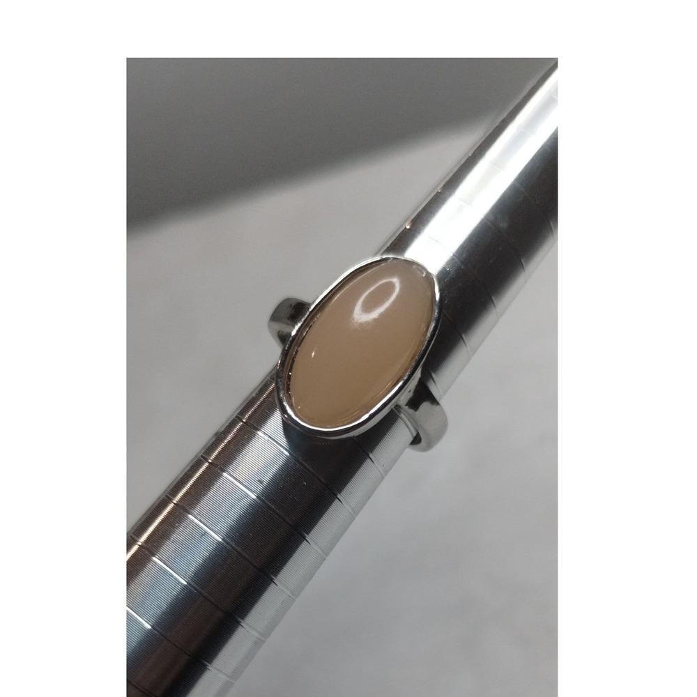 Silver Tone Oval Beige Stone Cabochon Ring Size 5‎ Minimalist Neutral Statement